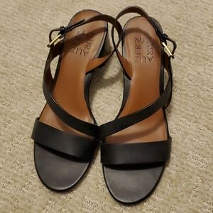 Naturalizer Sandals
